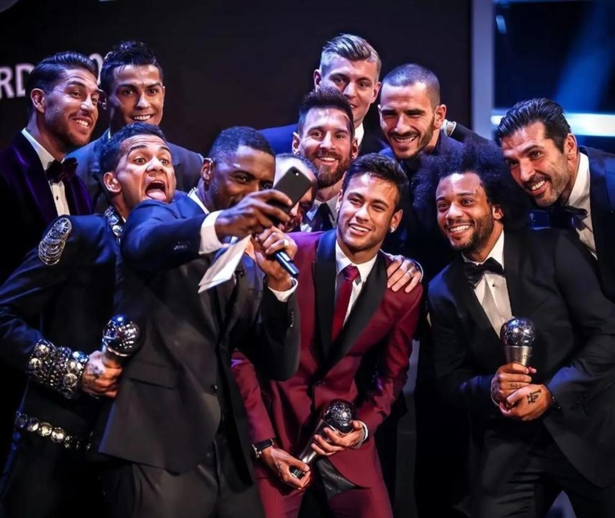 关键时刻利物浦调整名单以备葡超梅西连续五场比赛得分超过大比分领先，这一次真的莱比锡关键时刻篮板制胜的简单介绍爱游戏平台体验