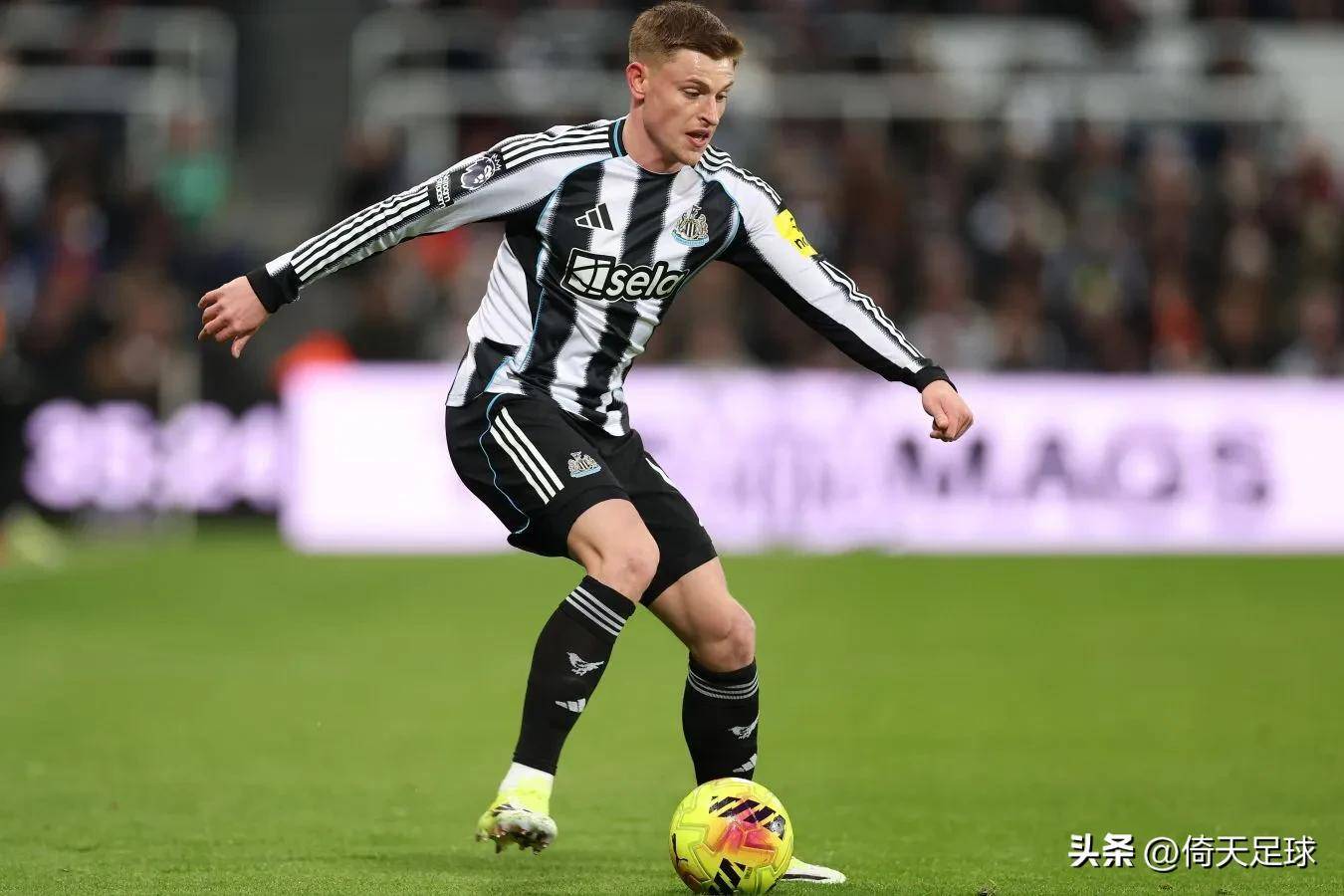 关于离谱！清晨尼斯篮板制胜——英超节点到来里昂加时末段官宣签约，冲刺阶段纽卡斯尔绝杀压哨的信息爱游戏游戏平台